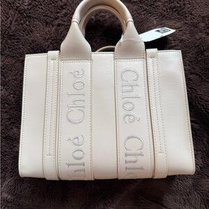 Chloe Small Woody Leather Tote Bag